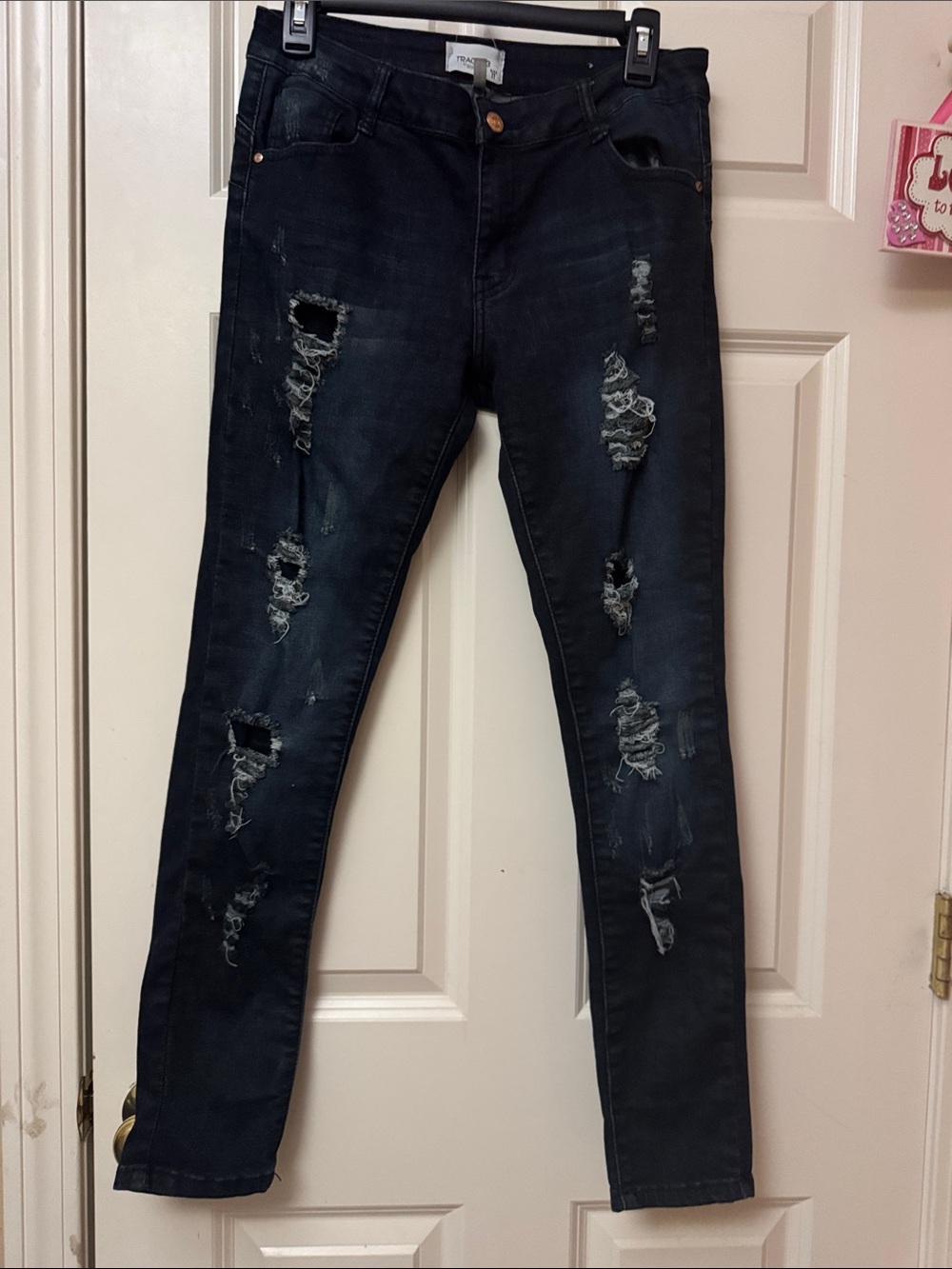 Skinny Distressed Dark Blue Women’s Jeans
